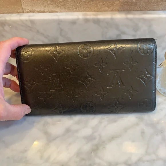 Louis Vuitton Dark Monogram Wallet - Picture 15 of 16